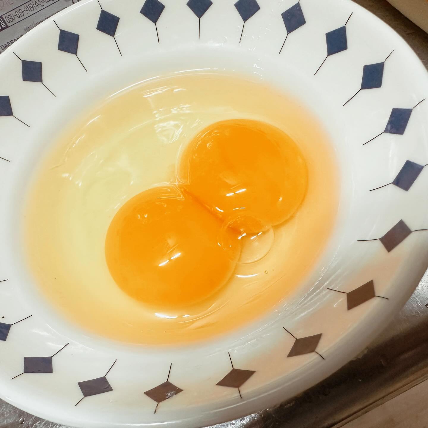 #왠지기분좋은 #쌍란 #오늘저녁메뉴는 #만둣국 #김치전