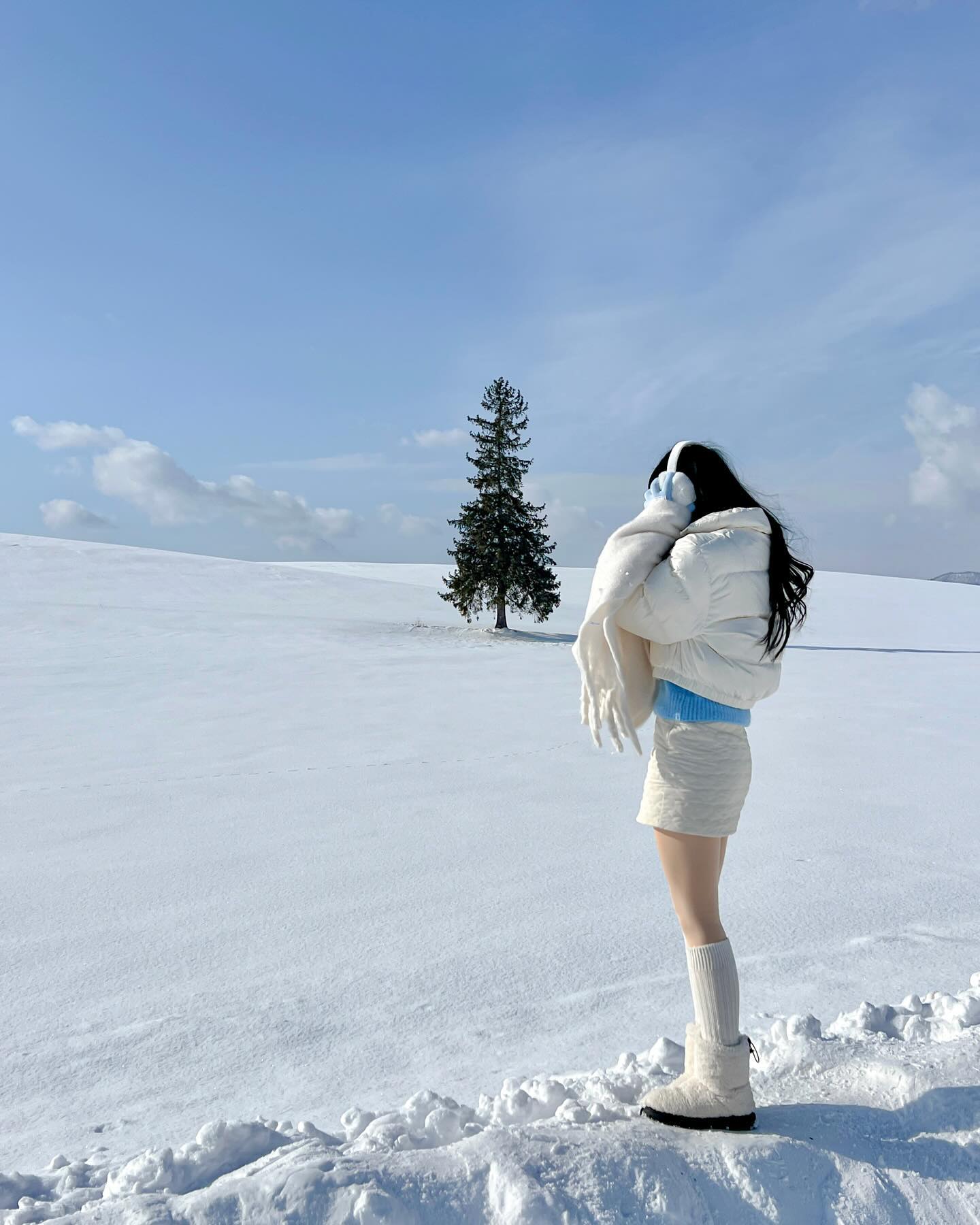 전신샷도 좀 올릴게욤🥹❄️