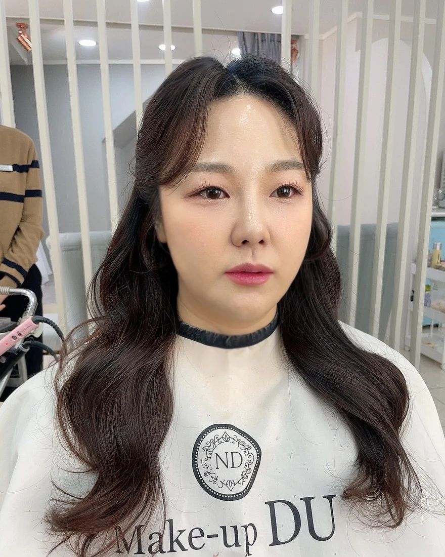 돌잔치𝙢𝙖𝙠𝙚-𝙪𝙥🌸

몇달전 돌촬영때
메이크업 받으시고
맘에 들어서♡
다시 방문해 주신♡

돌잔치는 잘 하셨겠죠💓
ㆍ
ㆍ
ㆍ
ㆍ
ㆍ
ㆍ
ㆍ
ㆍ
ㆍ
ㆍ
#부산돌잔치메이크업 
#부산메이크업 
#남포동메이크업 
#부산메이크업샵
#남포동메이크업샵 
#부산혼주메이크업 
#부산신부메이크업 
#부산웨딩메이크업 
#부산승무원메이크업 
#부산면접메이크업 
#부산출장메이크업 
#부산메이크업디유