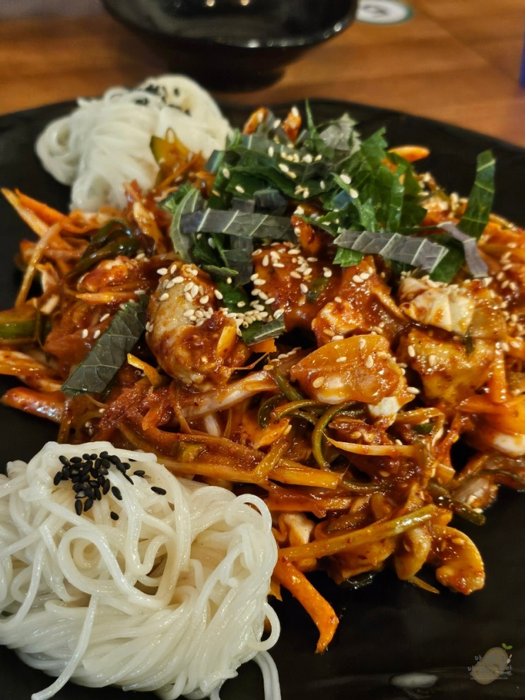 [서울|일원] 술이 술술 들어가는 골뱅이소면 맛집 술술풀리는포차