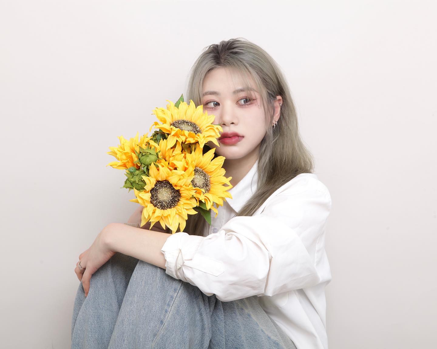 花よりスインちゃん🌻

📸 yo_ojw