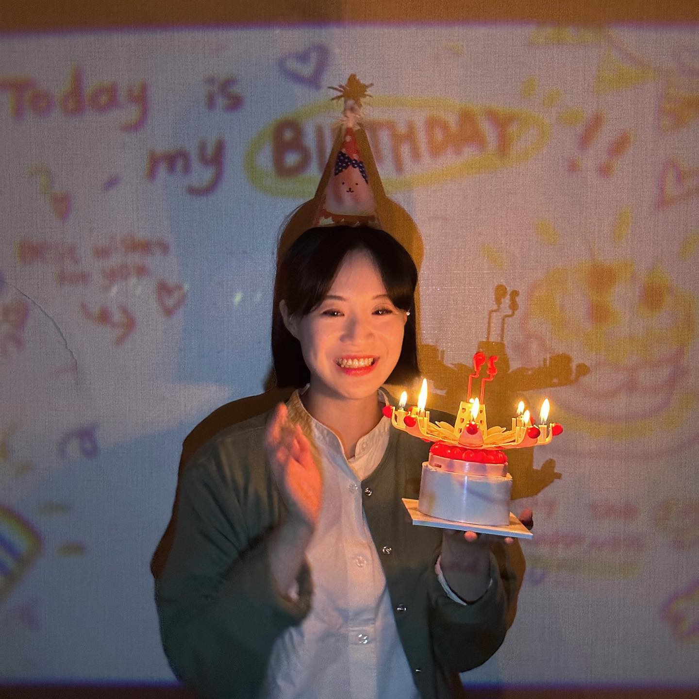 #
어쩌다 보니 20대 마지막 생일이자
결혼 후 맞이 하는 첫 생일🤍
하고 싶은거 다 하게 해줘서 고마워
앞으로도 나랑 생일 같이 보내자!
