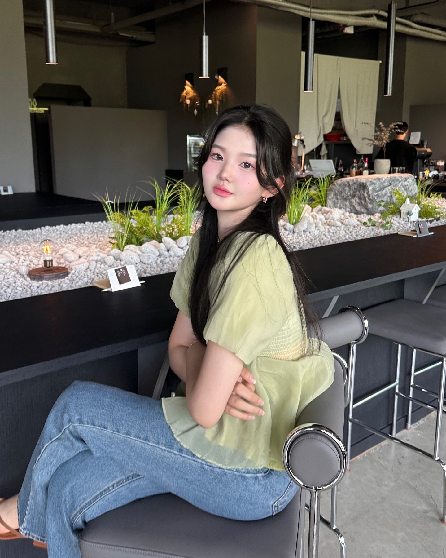 게시물 폭 업!!😝
.
.
.
.
.
.
#목포카페 #그레이레이지 #하트반사 #좋아요반사 #좋반 #좋테반사 #하트반사 #맞팔 #인친환영 #일상 #소통 #첫줄반 #프로필 데일리 #셀피 #셀스타그램 #팔로우미 #뷰티