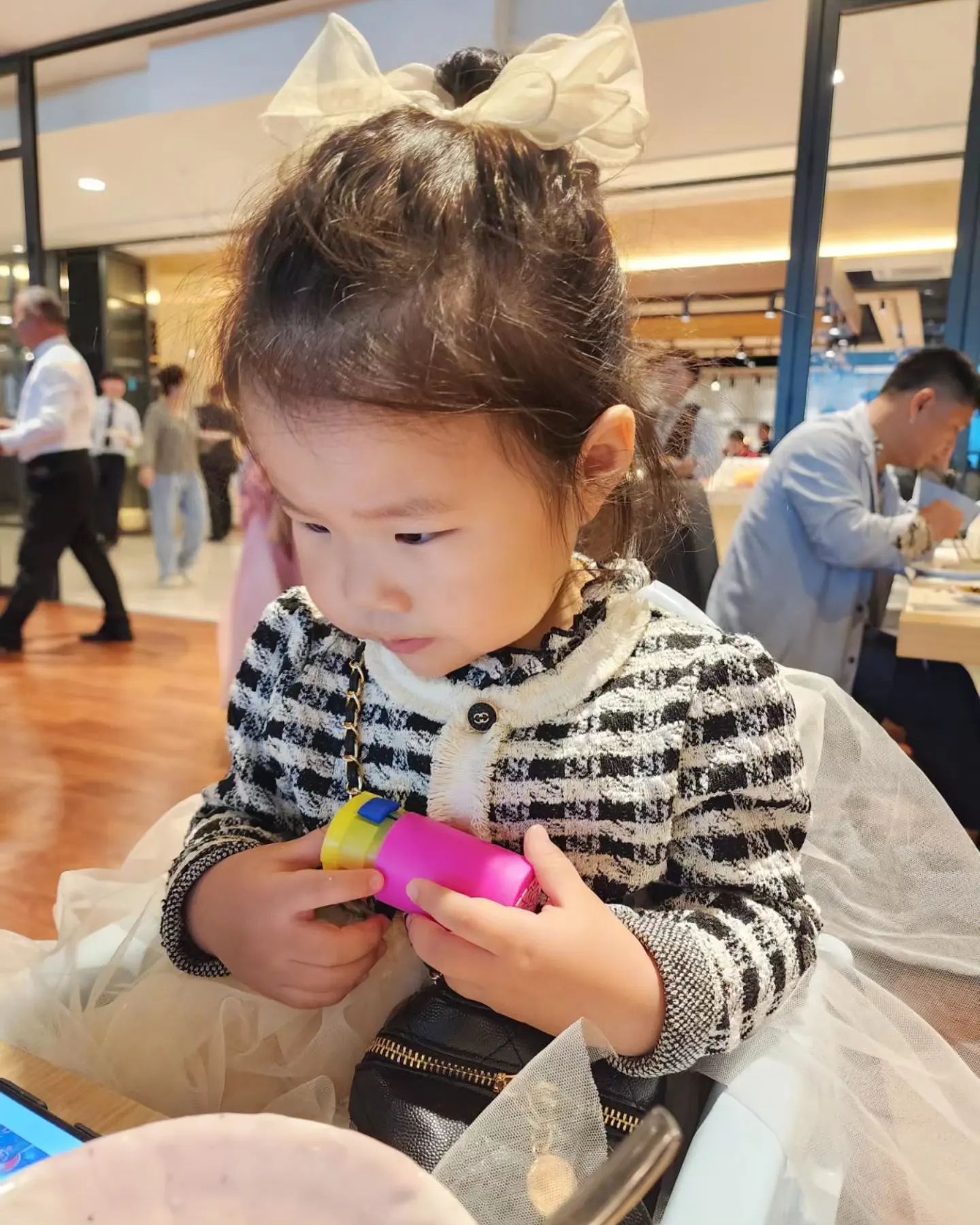 야무치게 먹어야쥐~
공주님봐서 기분이 좋음👍

#떡뇸뇸 #공주님본날 #이뽀💕