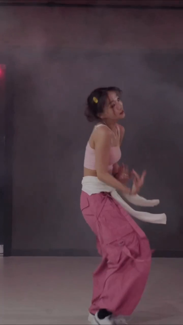 Choreographey by🙋🏻‍♀️
#PaintTheTownRed - #DojaCat
-
#dance #reels #dancer #댄스 #댄서 #릴스