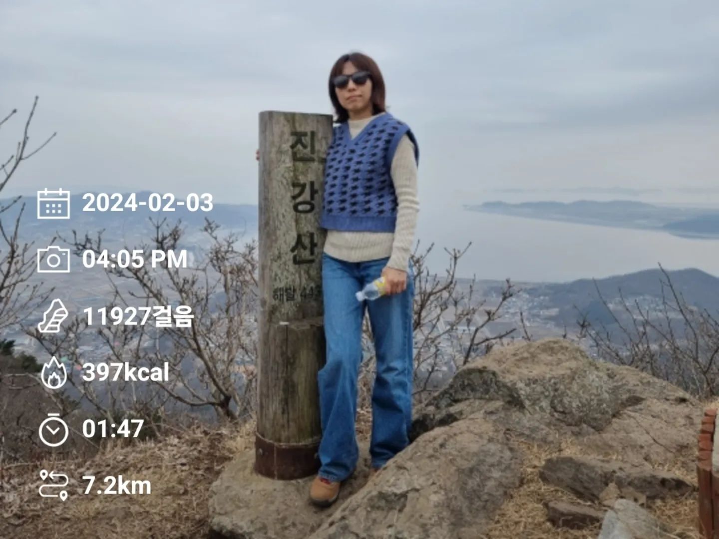 ❤️

산은 어디든 힘들당.
진강산은 바다를 볼 수 있는 공간이 많아서 좋았네.
강화 닭들은 하이소프라노여😁
#진강산 #강화진강산 #말발굽바위 #만보걷기
