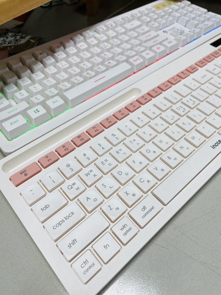 아이노트 K708RB 멀티페어링 무선 키보드 블루투스 5.0