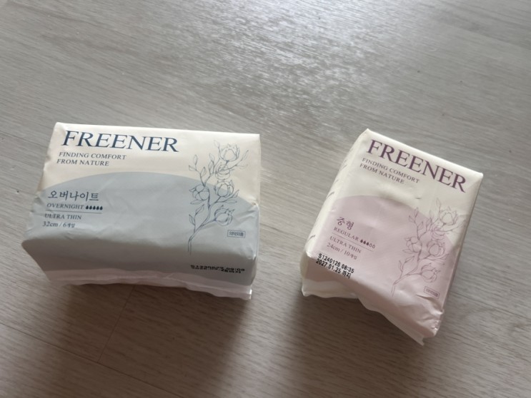 올리브영생리대 프리너로 얇고 편안하게 그날을 보내고있어요.