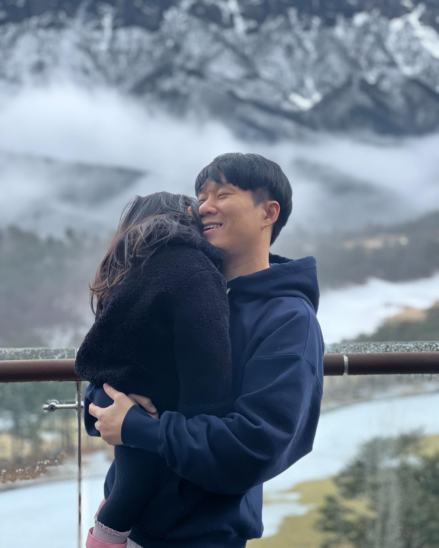 ⠀
⠀
⠀
𝙳+𝟷𝟷𝟺𝟽, 𝟹𝟽𝚖

울산바위 뷰가 이리 멋지다니! 
보기만해도 힐링이야🤍

⠀
⠀
⠀
⠀
⠀
⠀
#뷰맛집 #울산바위뷰 #속초여행 
#떠이네강원도여행 ⠀
⠀
⠀