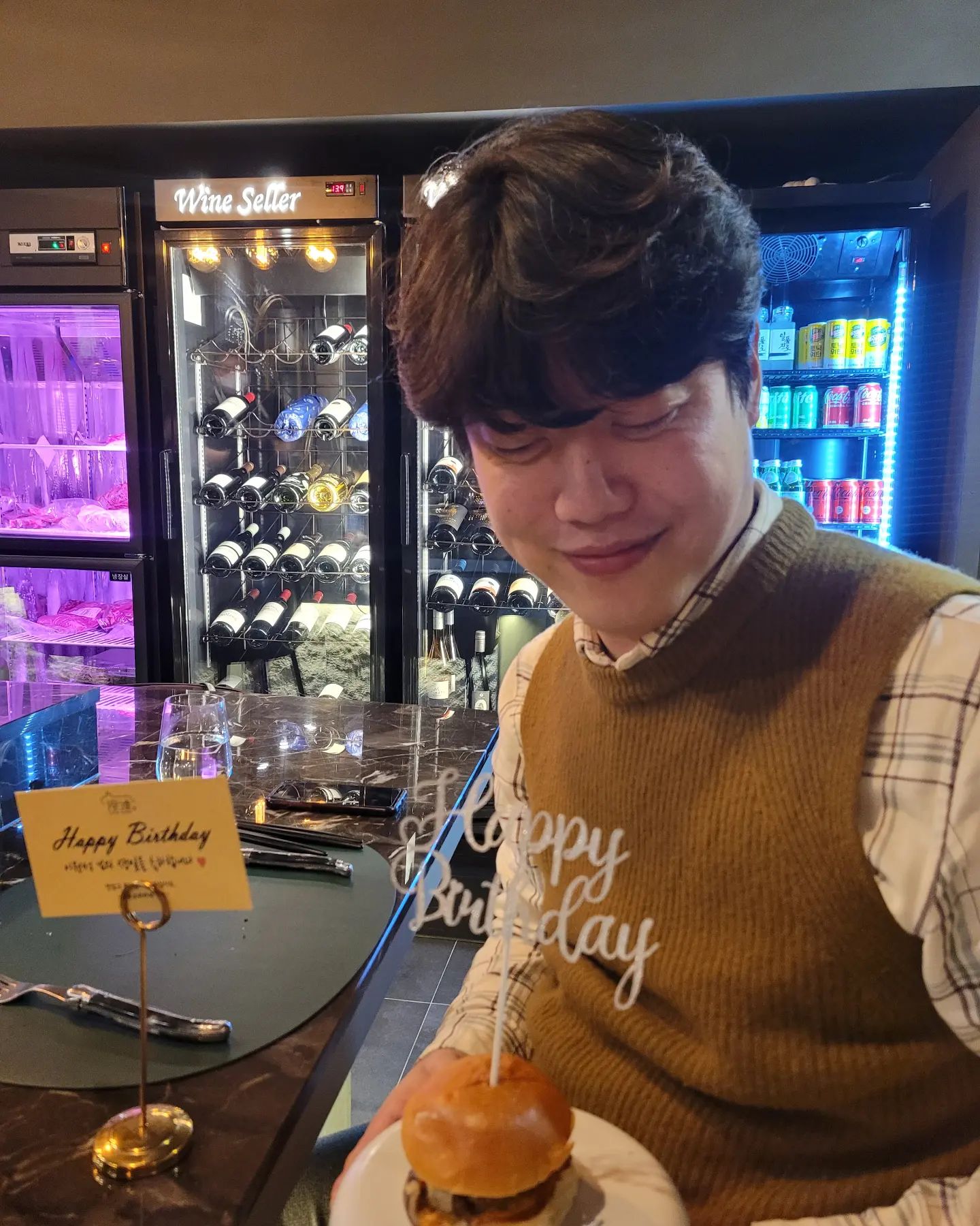 거한 생일 보낸 원석씌.

#한우오마카세 #규원 #오마카세맛집 
#원석인좋겠다