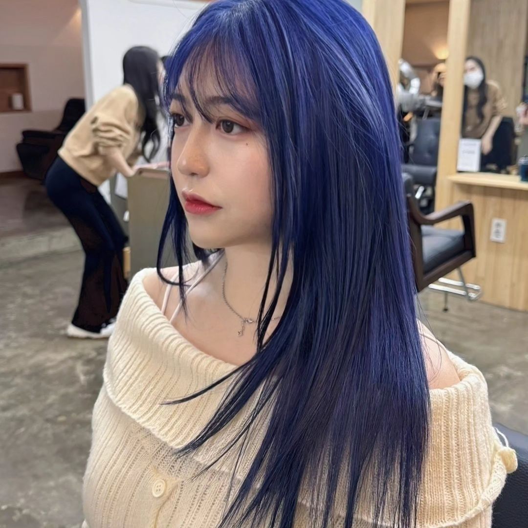 눈에 영혼 1도 없음

📍구미 이동엽헤어살롱 - 서동하 실장님 donghaworld_ds