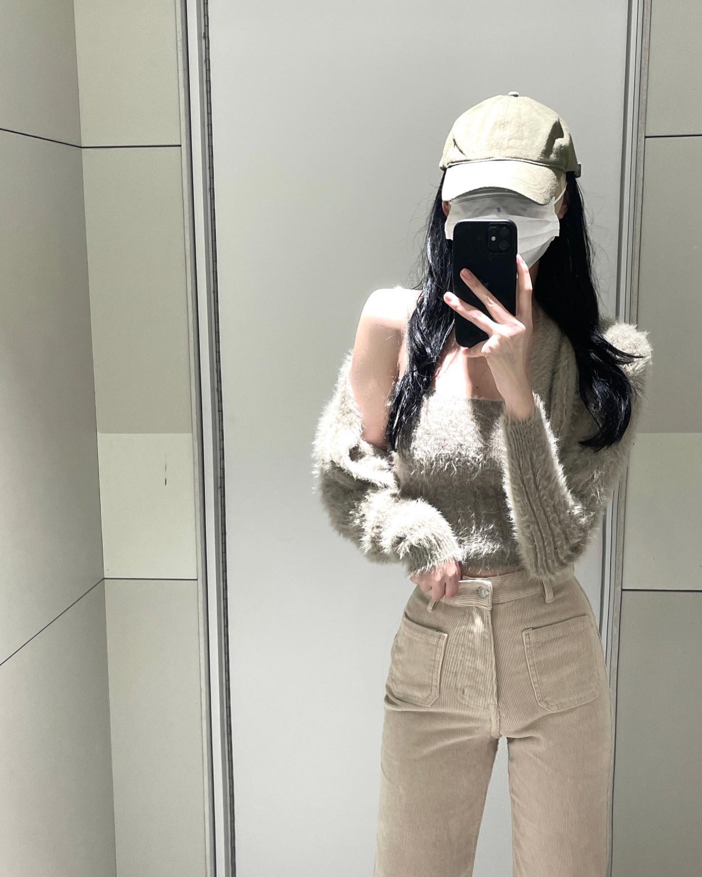 요즘 나 한줄요약 ..

.
.

운동하고
그릭요거트 

일 끝나고
그릭요거트

책 보고
그릭요거트

그냥 그릭요거트 중독자 .. ㅋㅋ..
