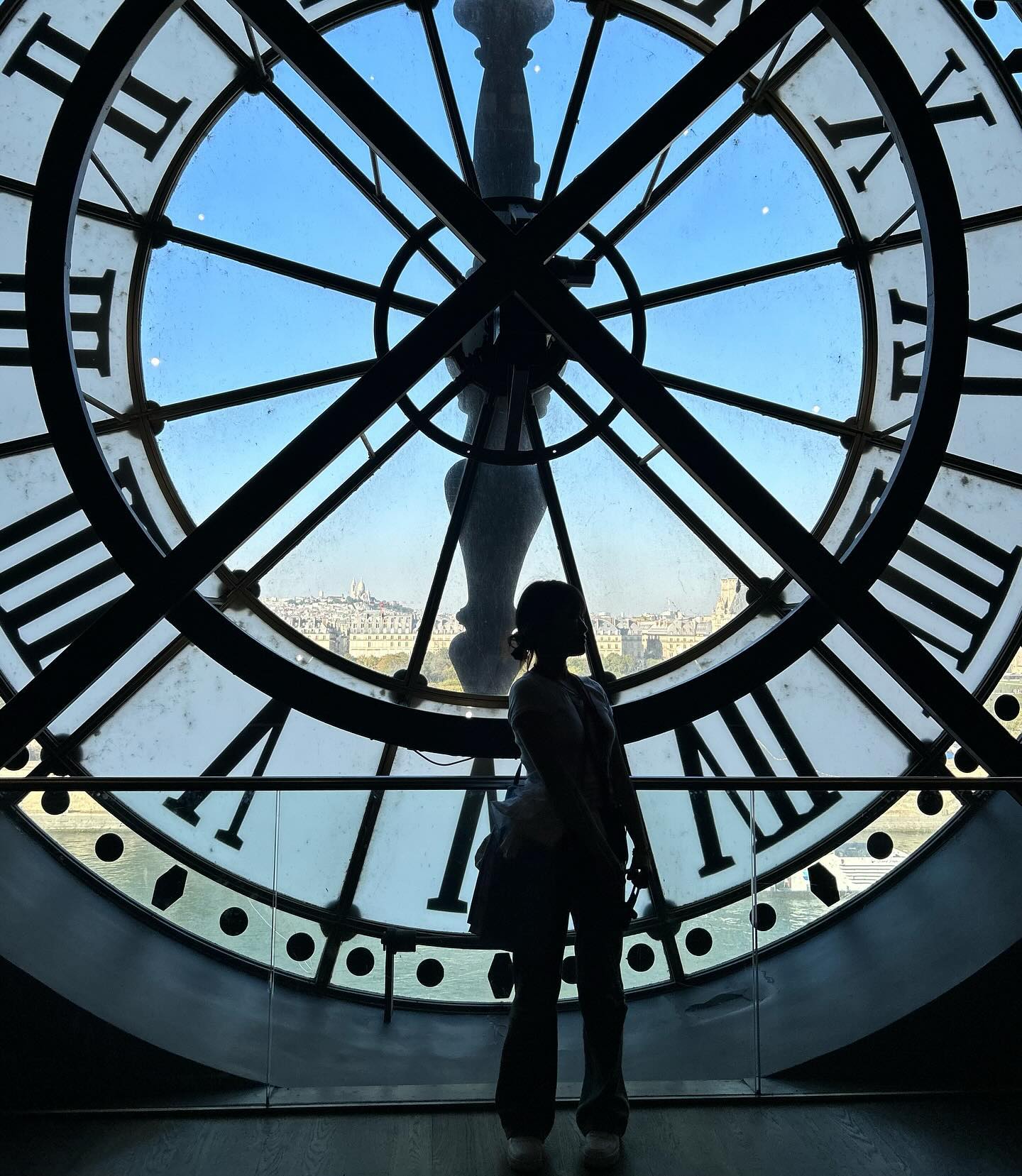 My favorite🩵
📍오르세 미술관(Musée d'Orsay)
.
.
.
.
.

#파리 #파리여행 #오오티디 #여행에미치다 #여미 #패션맞팔 #france #paris #paristravel #oota #fashionstyle #orsay