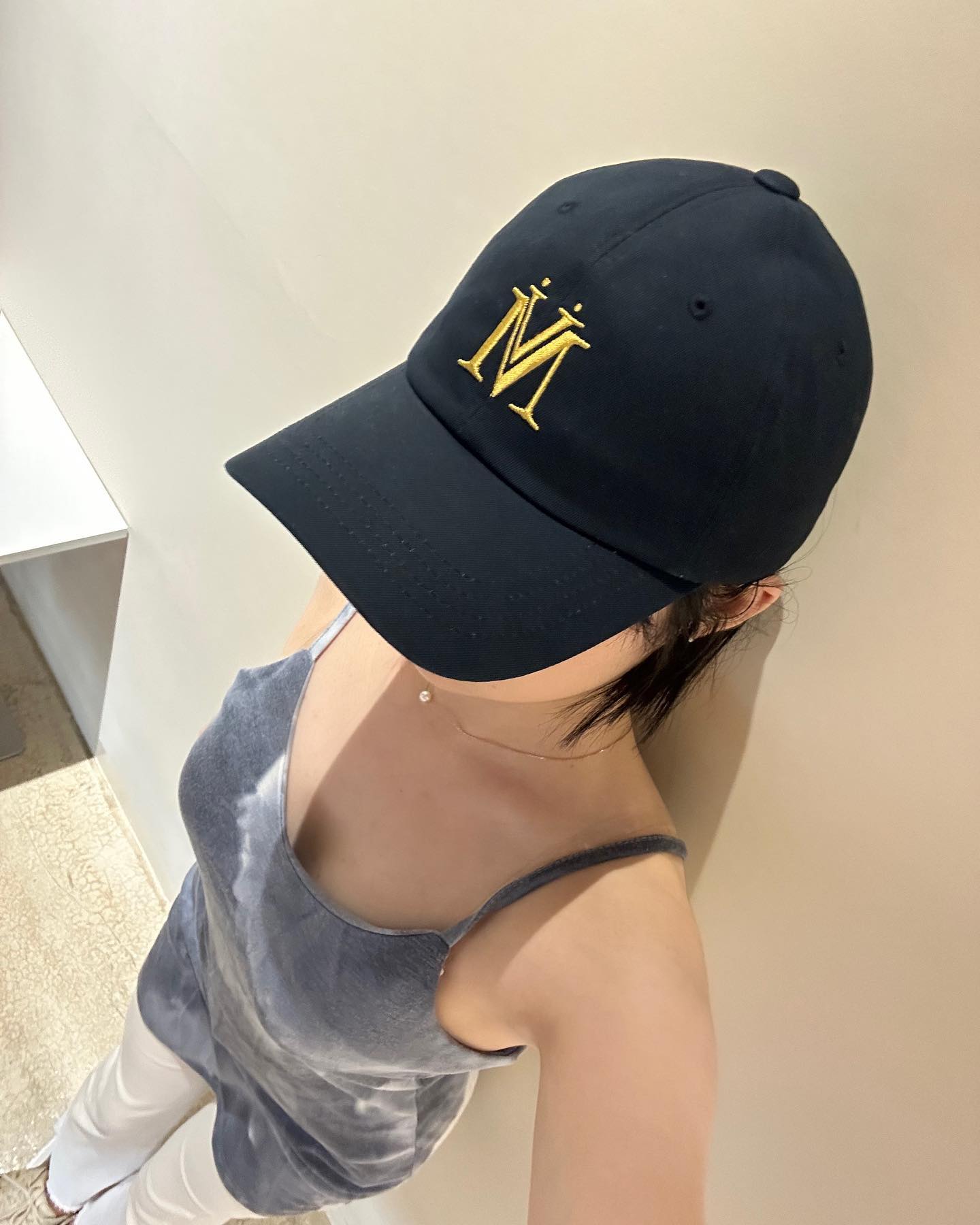 무띰브로 완성하는 시크한 나의 고급진 하루✨
.
.
.
muthemev_official 
#제품제공