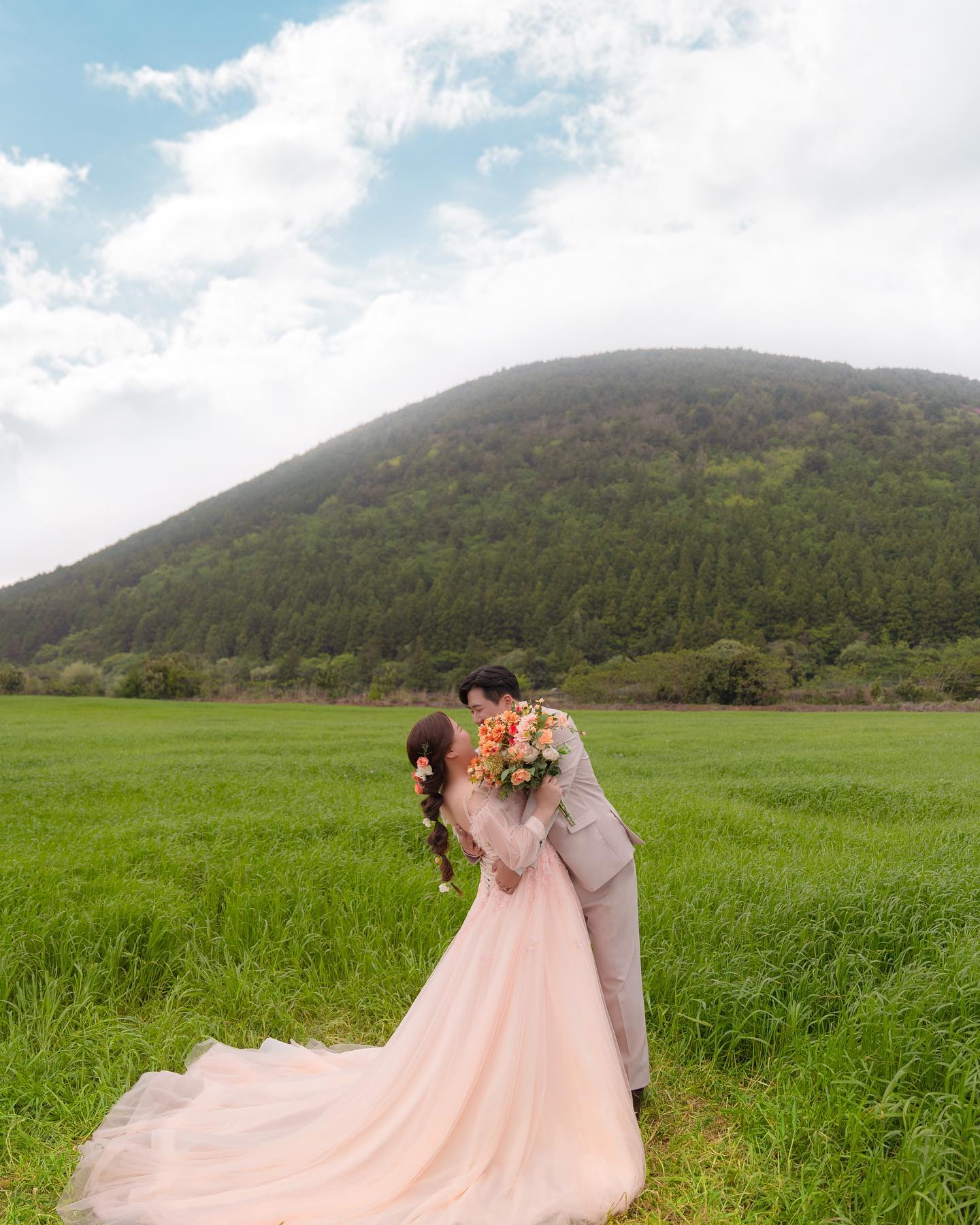 진짜 점점 실감나는 중 👰🏻‍♀️🤵🏻‍♂️🤍