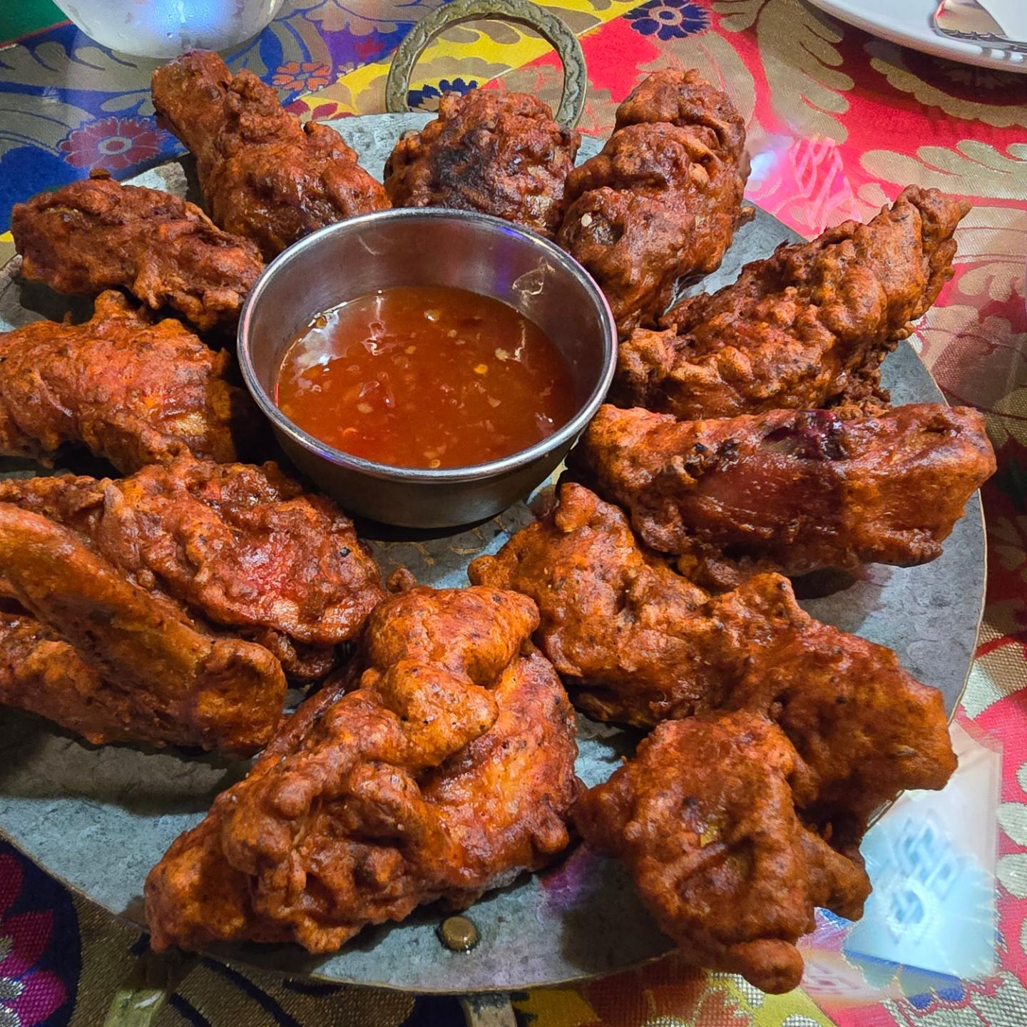 .
.
.

명동에서 발견한 찐 인도 네팔 음식점 구르카
탄두리 아닌 매콤 치킨이 너무 맛있었다^^

#명동맛집 
#인도레스토랑 
#구르카