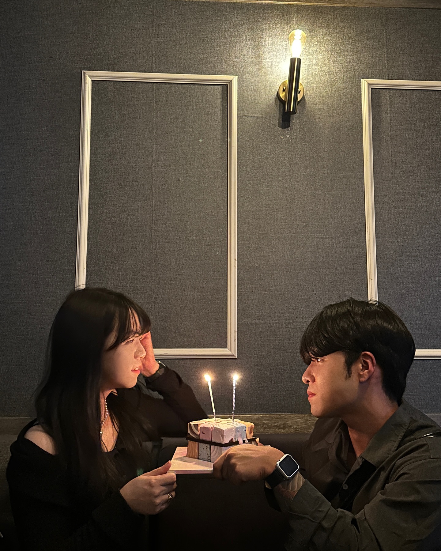소중한사람들과 보낸 2024년 생일❤️
이제 곧 생일이 끝나가구나ㅠ생일축하해주신 모든분들 너무 감사합니당 ㅠㅠ😭😭🫶

100_isun  서프라이즈 언니랑 오빠랑 같이 준비해주고 고마오❤️고생햇오!!!