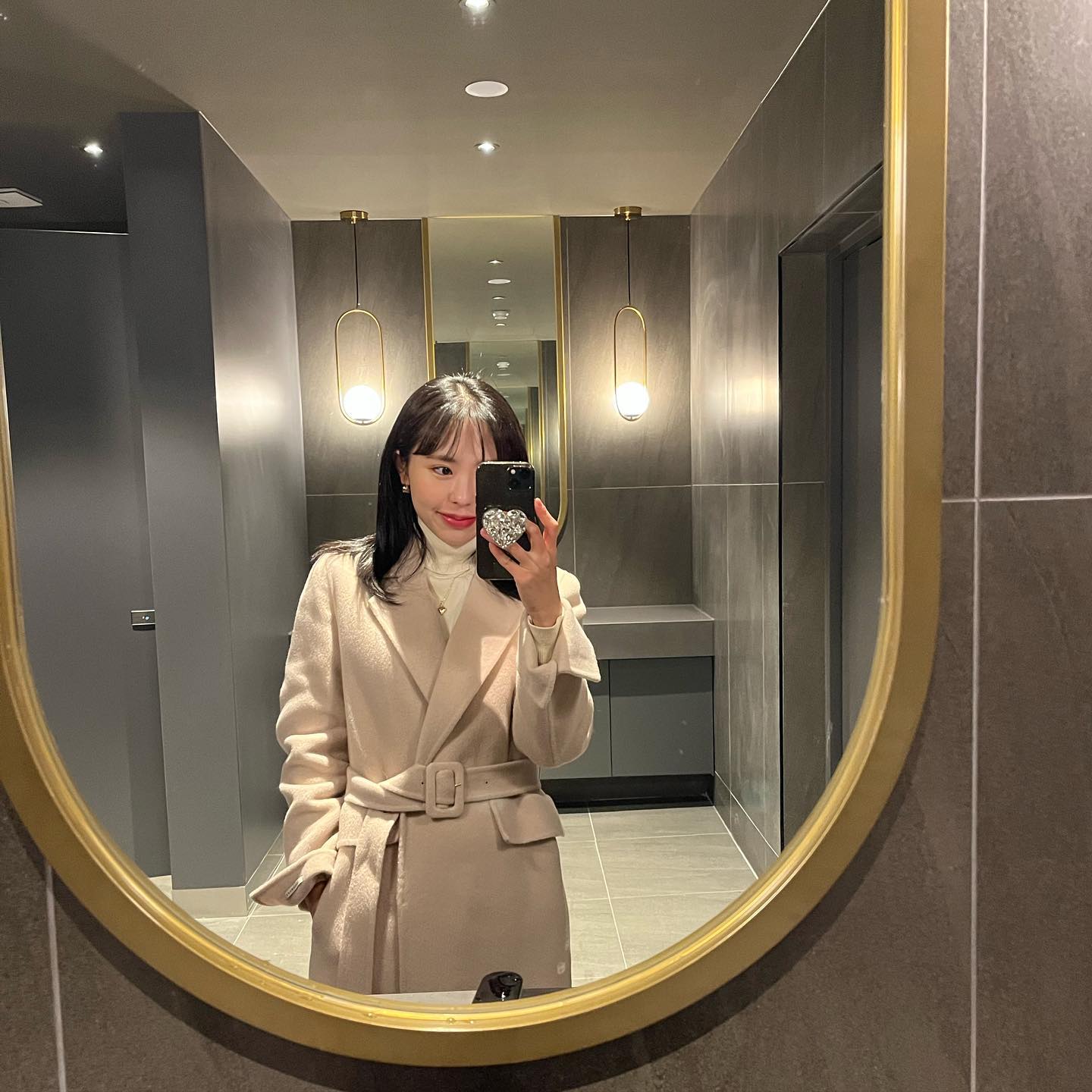 자유부인은 신난다구!