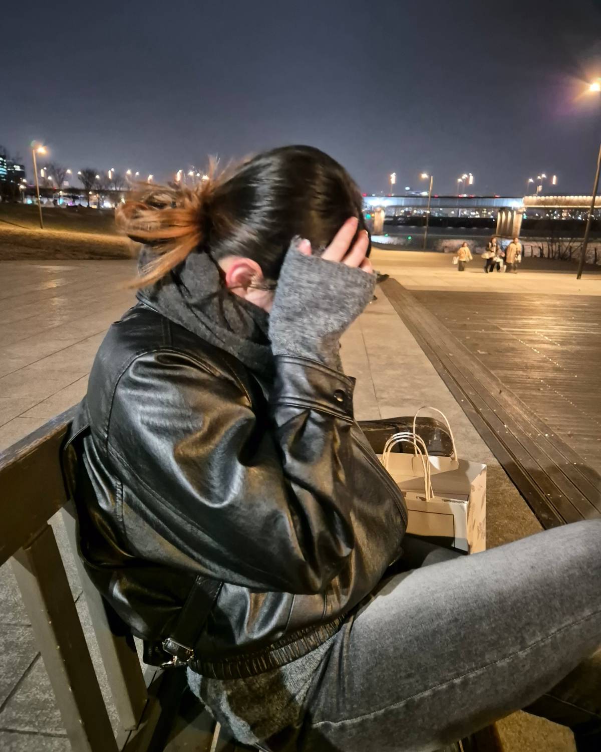 3월에 대학생이 강한 이유는?
.
.
.
.
개.강.해서
출처: 강우정