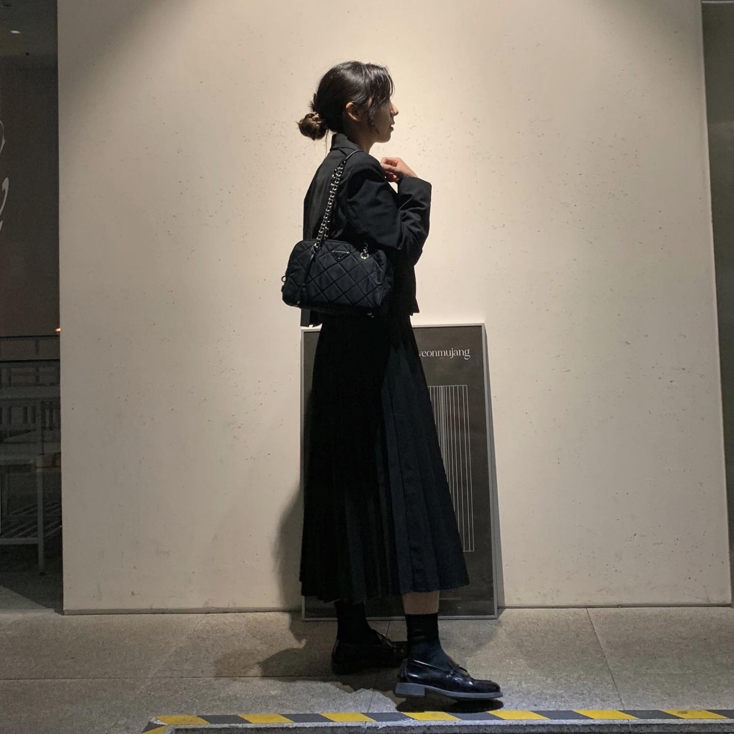 더 따듯해지기 전에 #올블랙