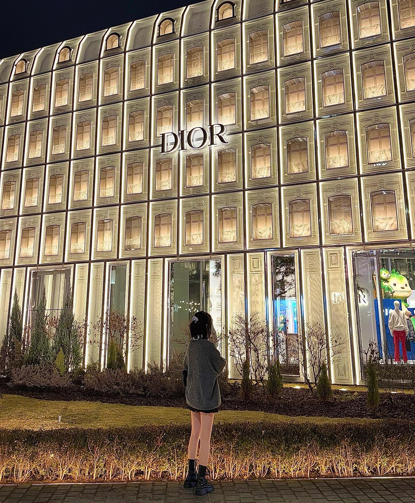 Dior