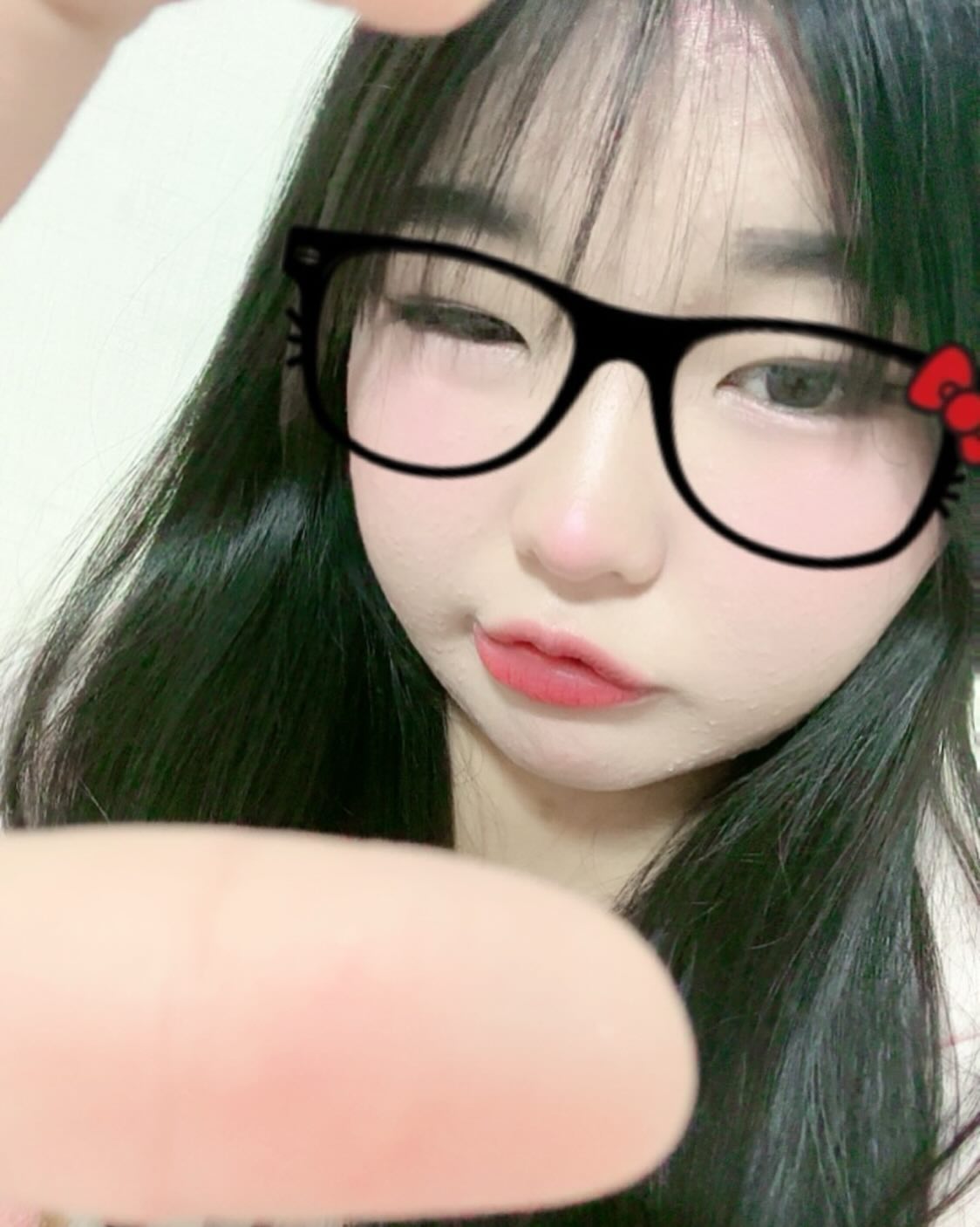핑크색이 너무 조아,,🩷🤯🩷