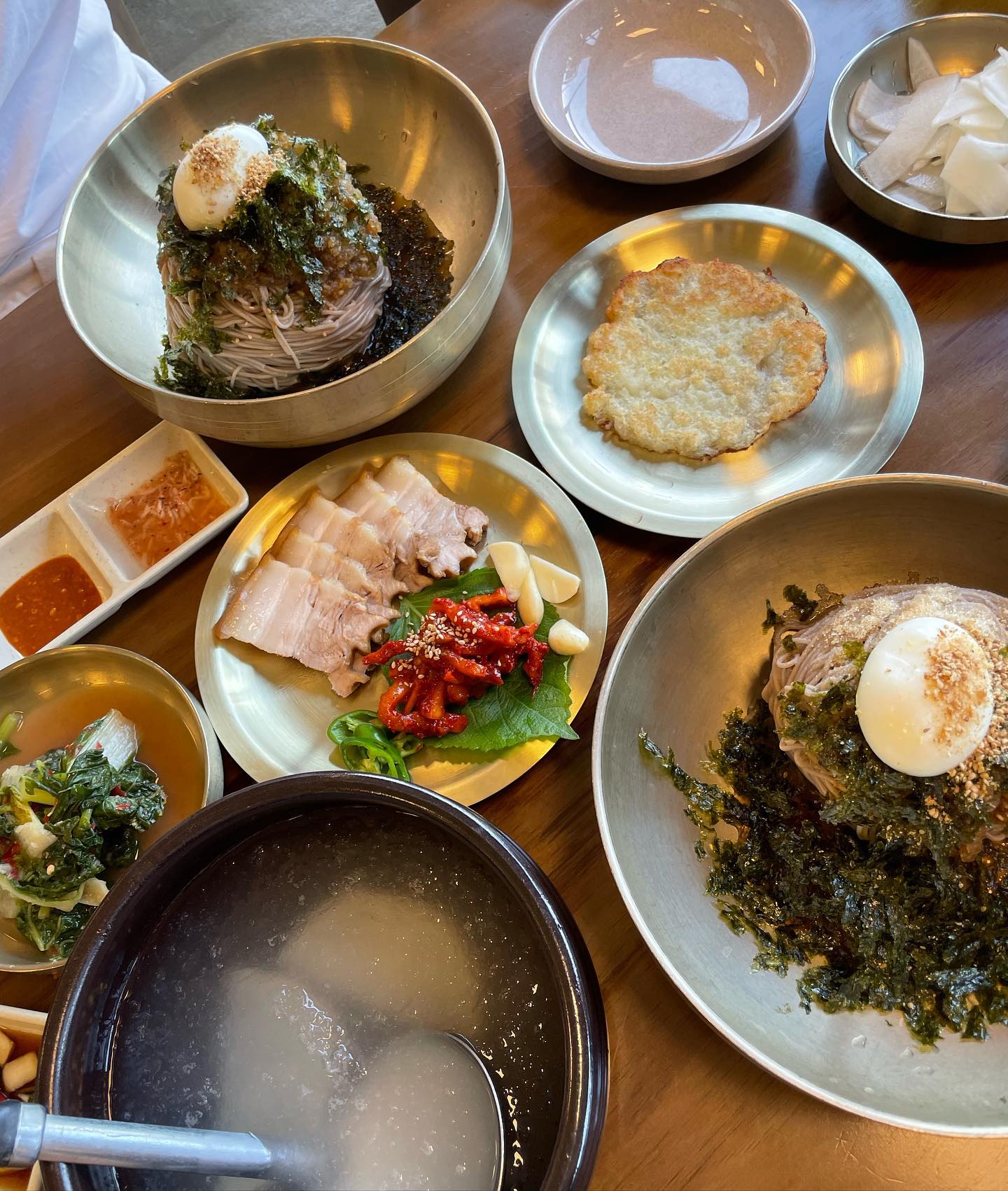 진짜 맛있었던 까막골동치미막국수🥢💛 다음에 포천오면 꼭 또 와야지! 

#까막골동치미막국수 #막국수맛집
#먹스타그램#맛스타그램#먹방#요즘먹방기록