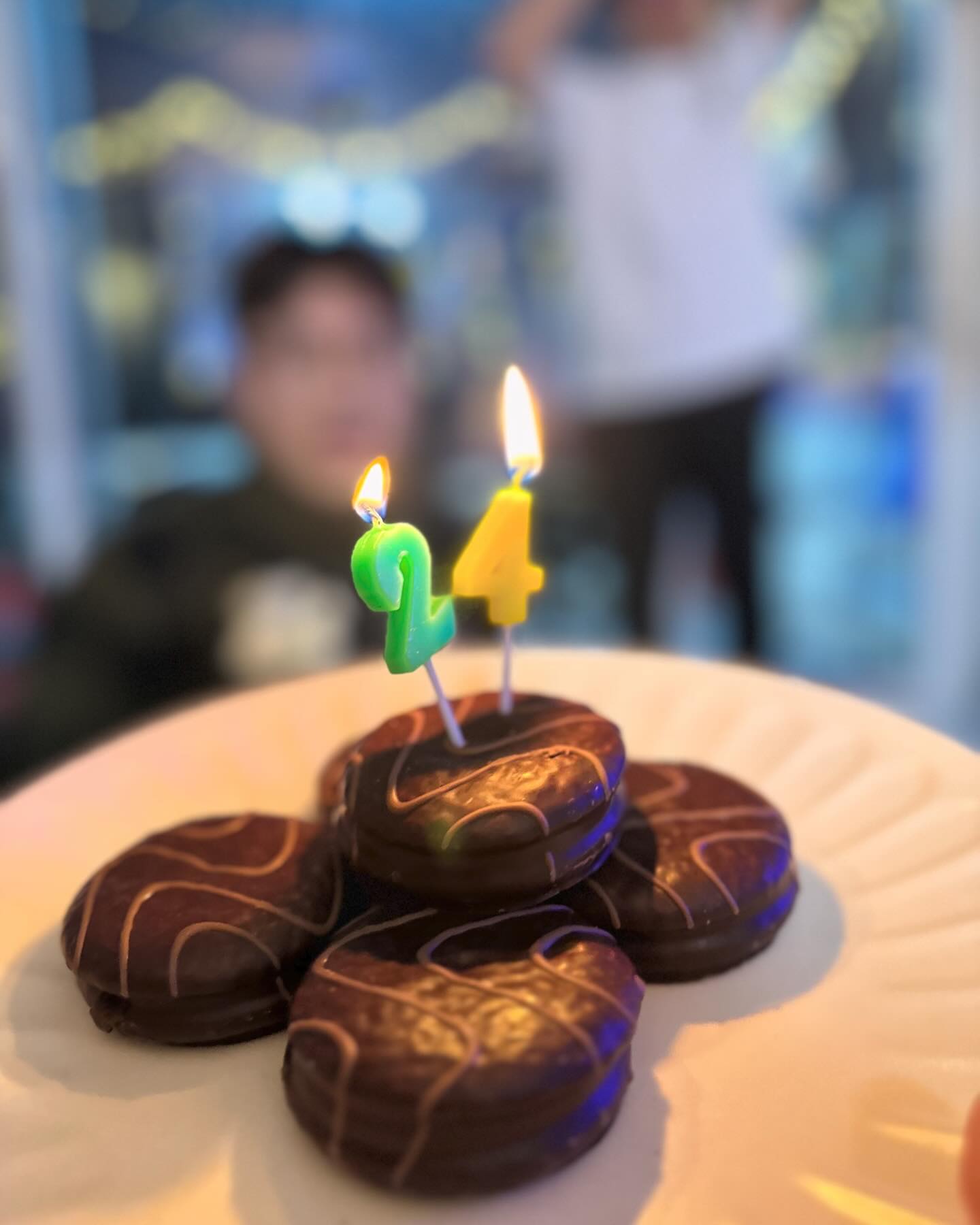 반가워 24년🫶🏻
23년 꼬동이 임신해서 둘째라 이벤트가 많은 줄 알았는데 (교통사고에 119구급차도 두번타보고 이래저래 아팠던…)삼재였구만😅 이번해까지 눌삼재라니 마음 단디 잡아야겠댜
청룡 꼬동이 출산 기대됩니댜 (예정일대로만 나와준다면 ㅋㅋ)
엄마도 용띠 꼬동이도 용띠 우리 네식구 잘 지내보쟈🙏🏻
새해 복 많이 받으세용용용
#2024#33주3일차#용띠엄마#청룡띠아기🐉