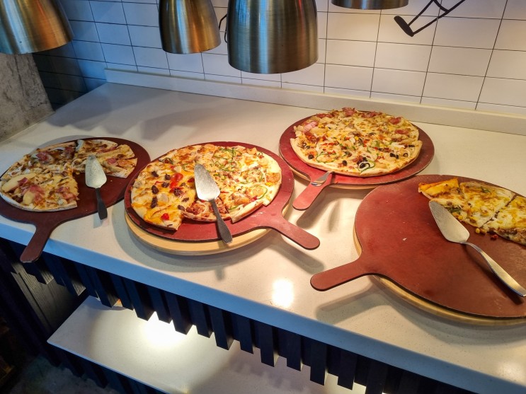 대전 복합터미널 데이트 맛집, 미스터피자 뷔페 처음 알았음..!