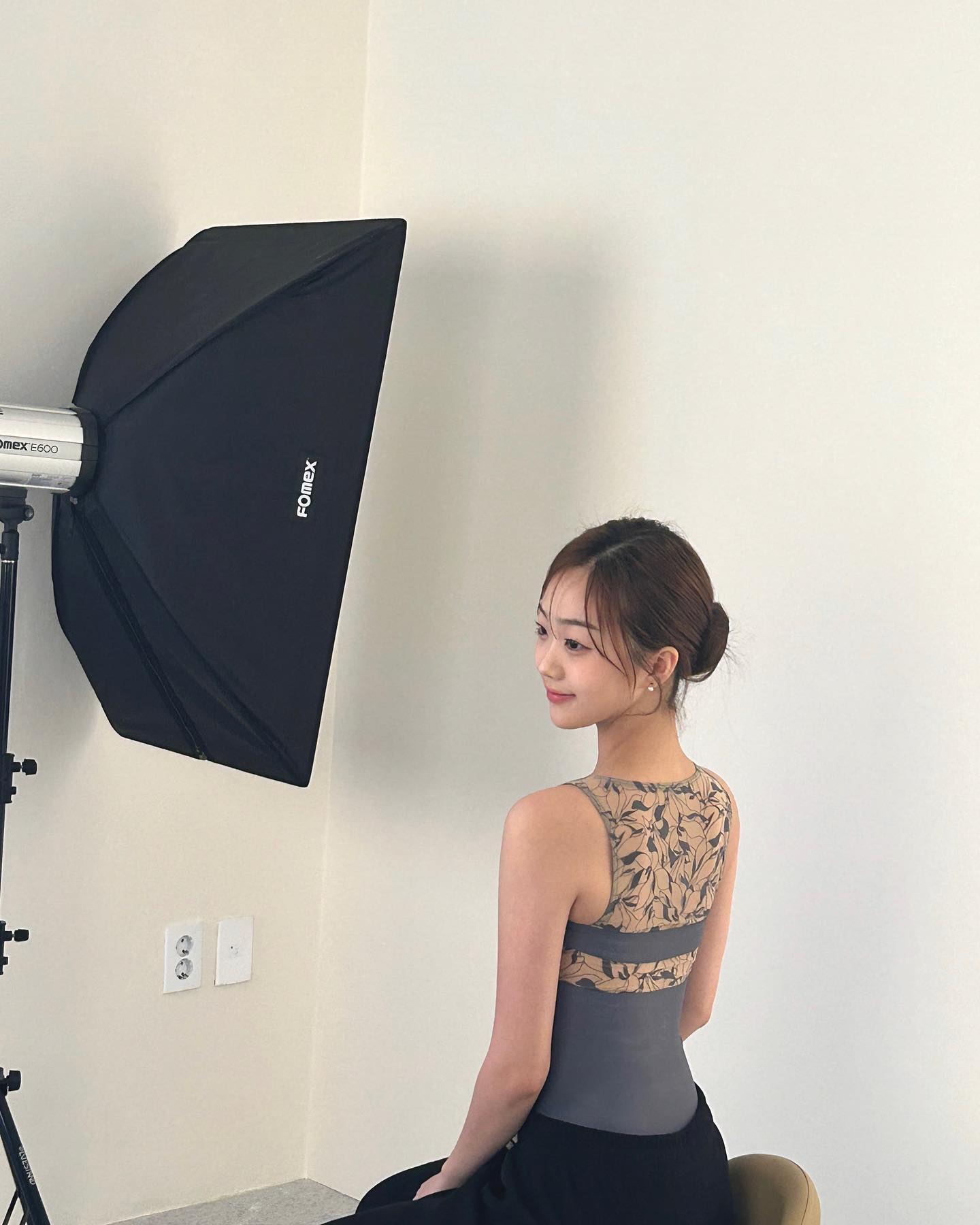 많을 다 밝을 경