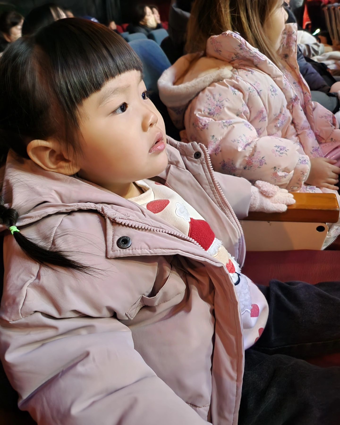 #👶 
-
엄빠도 집중력 쩔었던 서커스 🎪
발 시려웠지만, 다 끝나고서야 느낄수있었던 ㅋㅋㅋ

-
#남녀노소다들한번쯤은볼만한
#생각보다어린아기들도집중잘함
#지난피드기록중 
#우리집보물님💕