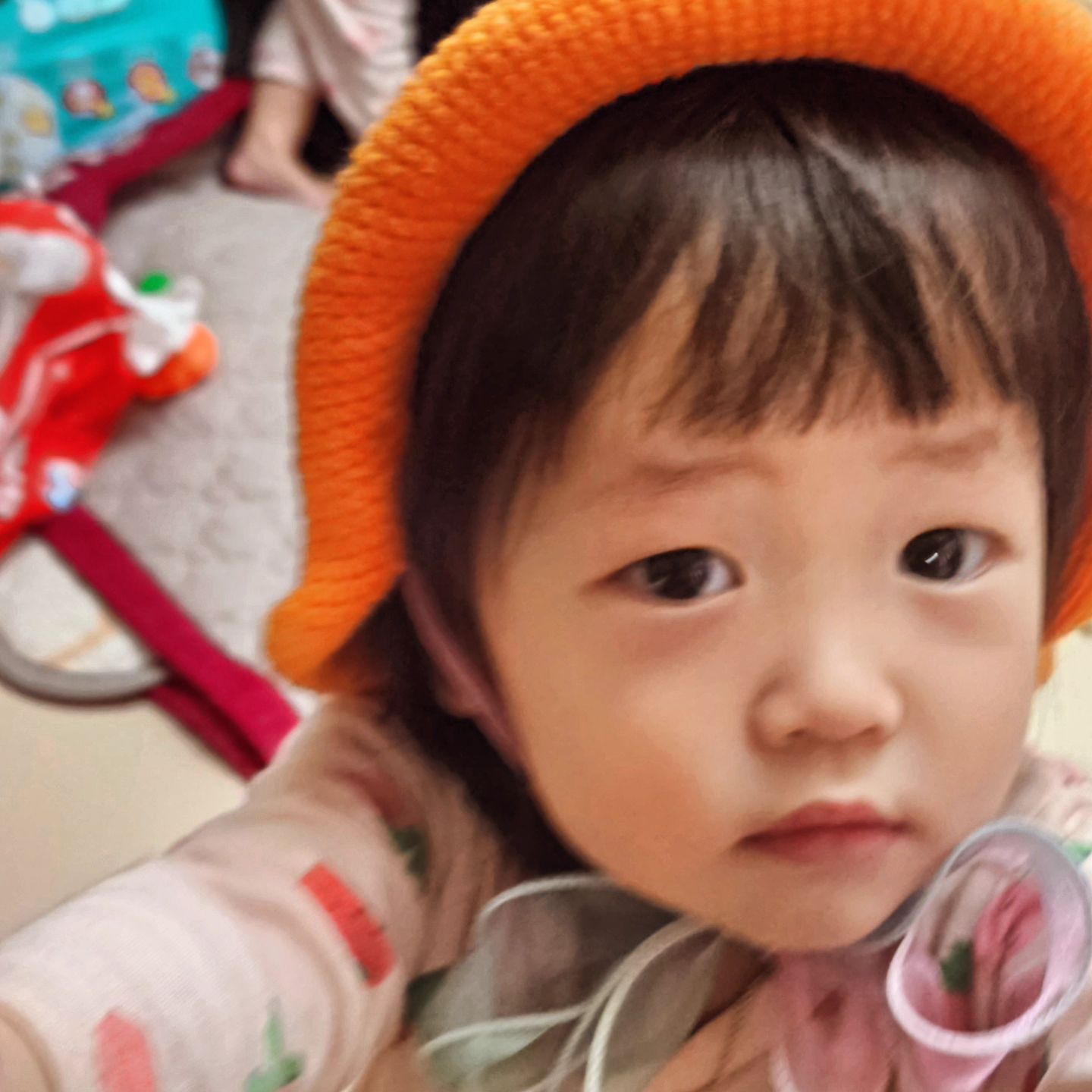 📷
우리 아가 셀카 잘 찍겠다..
(엄마아빠 안닮았네!)