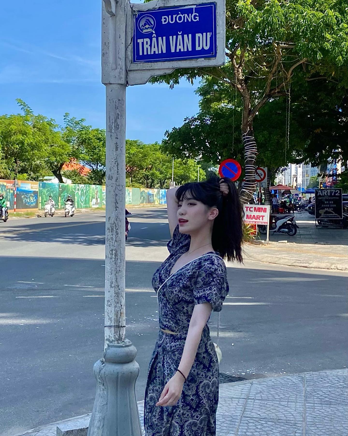 쏘 핫한 대냉,, 주세요 모든 가게 에어컨,,,
