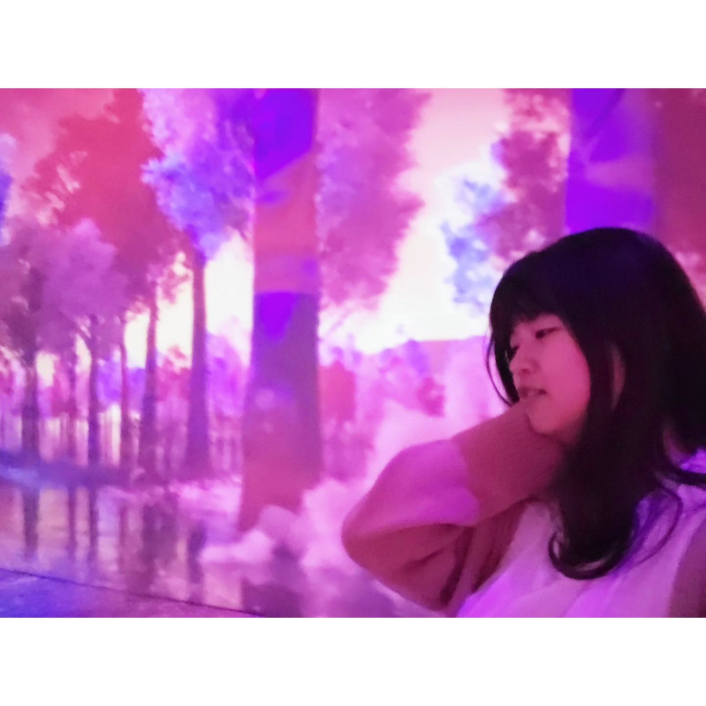 상처언제아물려나..a