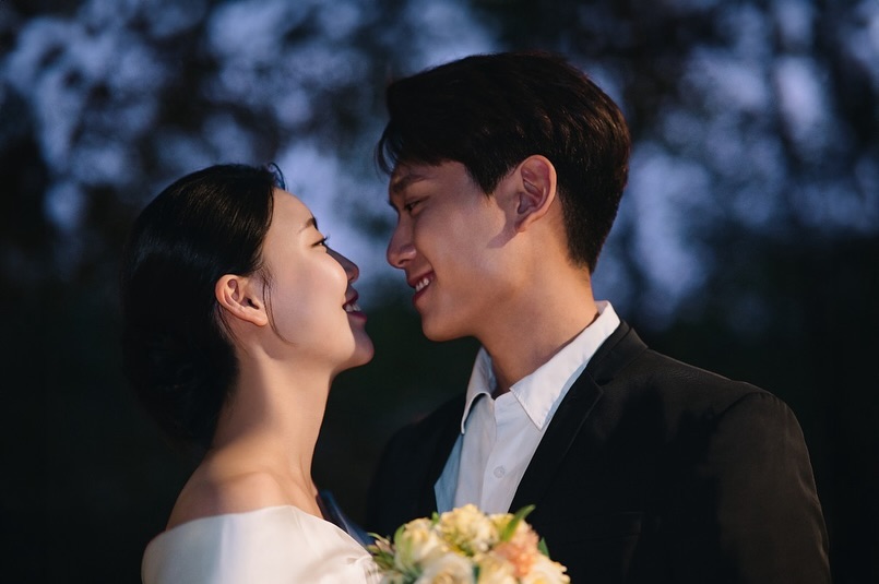 🤵🏻👰🏻‍♀️❣️
아직 200일 넘게 남았구..
식장은 잡았는데 이제 뭐해야해?? 🙃

다이어트..?