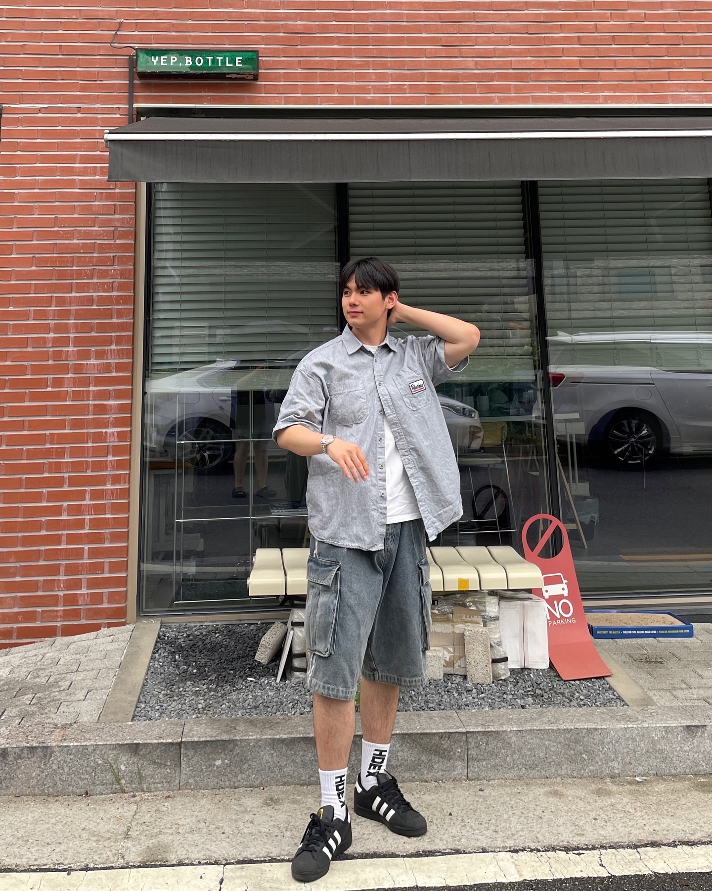 #협찬 romanson.official 

‘악티우스 데이데이트 서울 핑크다이얼‘

로만손은 클래식부터 스포츠, 트렌드 컬렉션을 다양하게 보유한 35년 이상의 헤리티지 한국 시계 대표브랜드입니다✨✨

코디포인트로 찰떡인 아이템👍👍

하이엔드 워치의 퀄리티로 시간이 지나도 변하지 않는 가치를 느껴보세요🔥🔥

#ROMANSON #로만손시계 #Kwatch #남자시계추천 #여자시계추천 #시계추천 #남자코디 #코디추천 #코디스타그램 #패션그램 #옷스타그램 #오오티디 #데일리코디 #패션코디 #ootd #ootdfashion