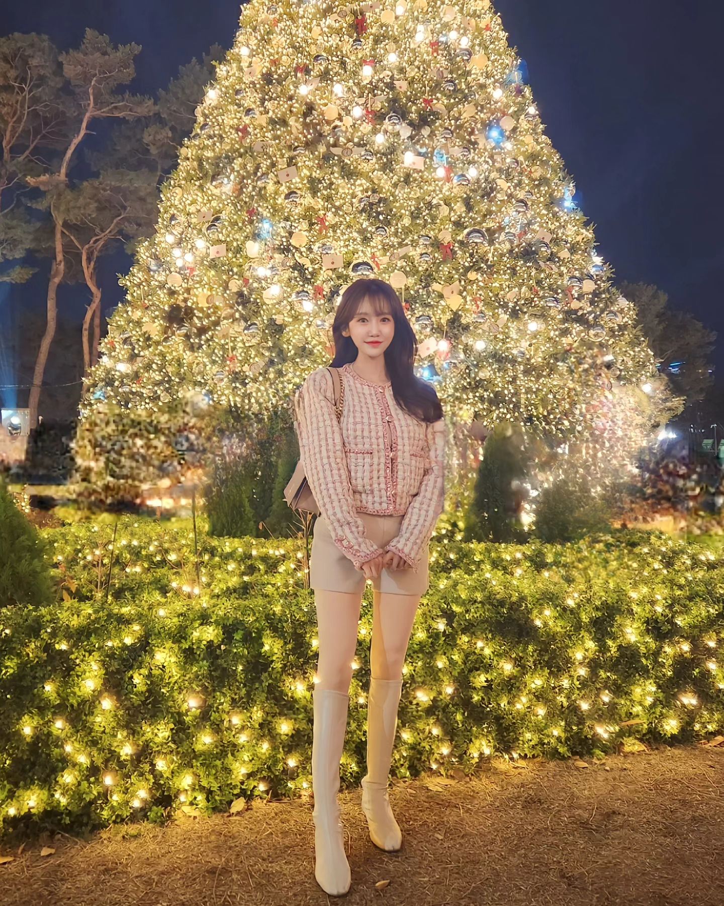 MY DEAREST WISH 🎄

#크리스마스트리 #롯데월드타워 #잠실
