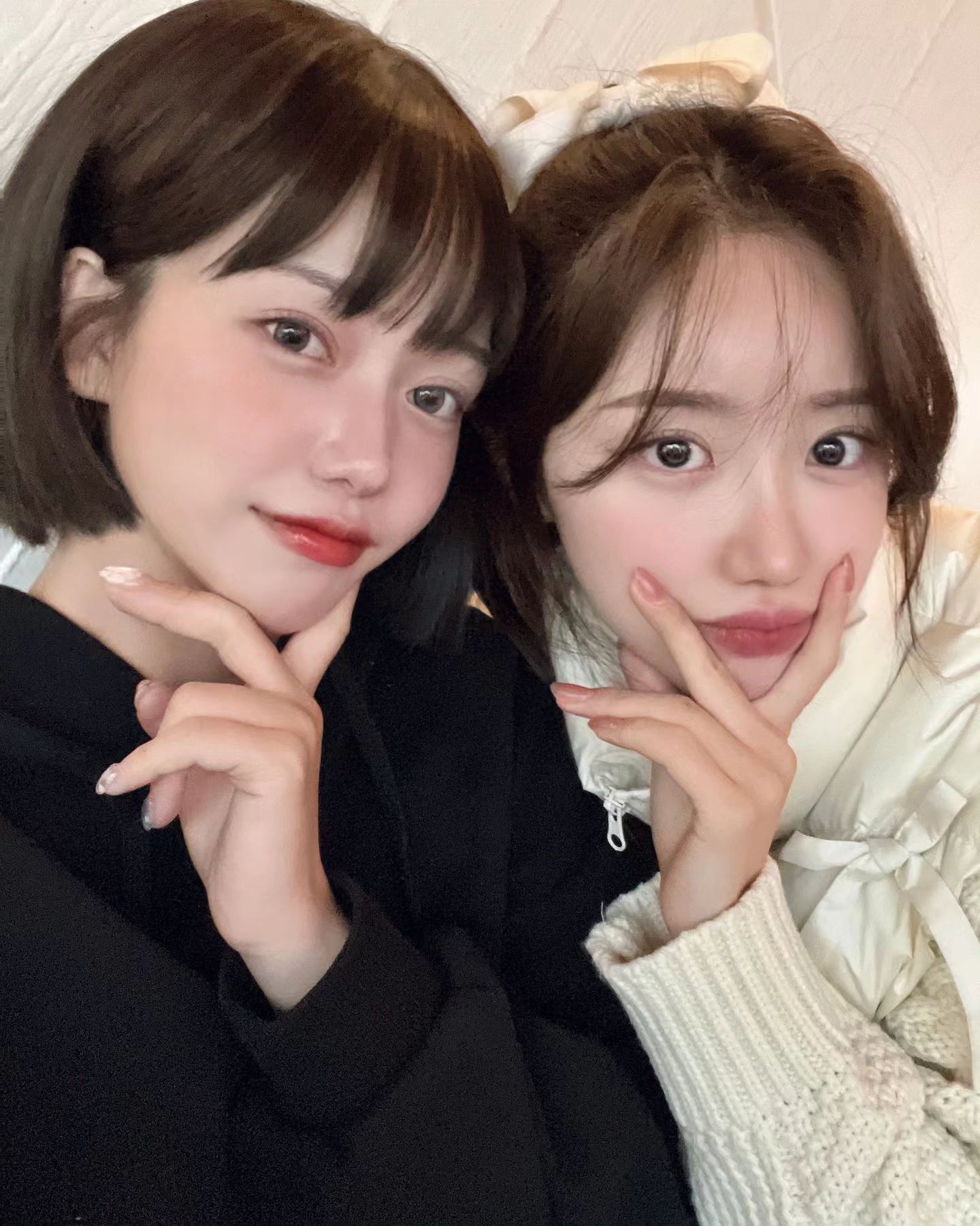 예쁜 언니랑 밥도 먹고 카페도 가고 선물도 받고 백화점도 감
힐링😀🤍
나 너모 행복한거같다 진짜
행복 치사량🤍