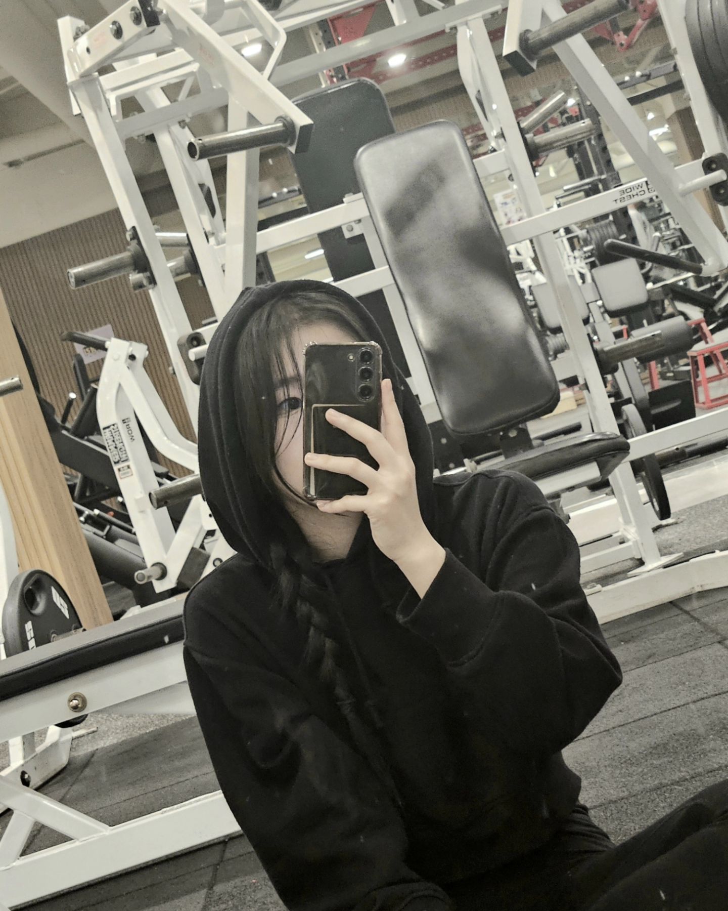어렵다 어려워~~
.
.
#헬스 #운동 #운동하는여자 #운동하는사람 #하체 #힘들고 #어렵고