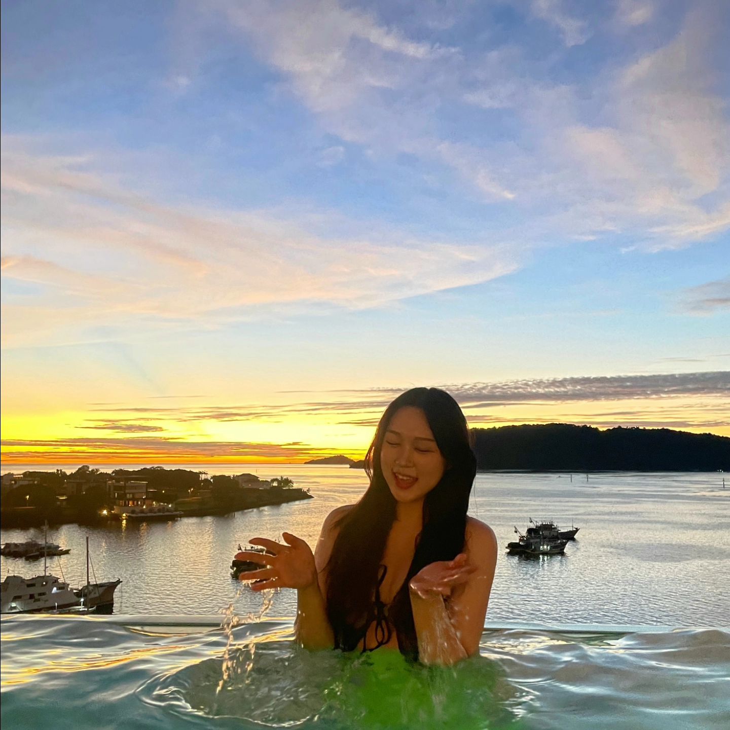 🌅