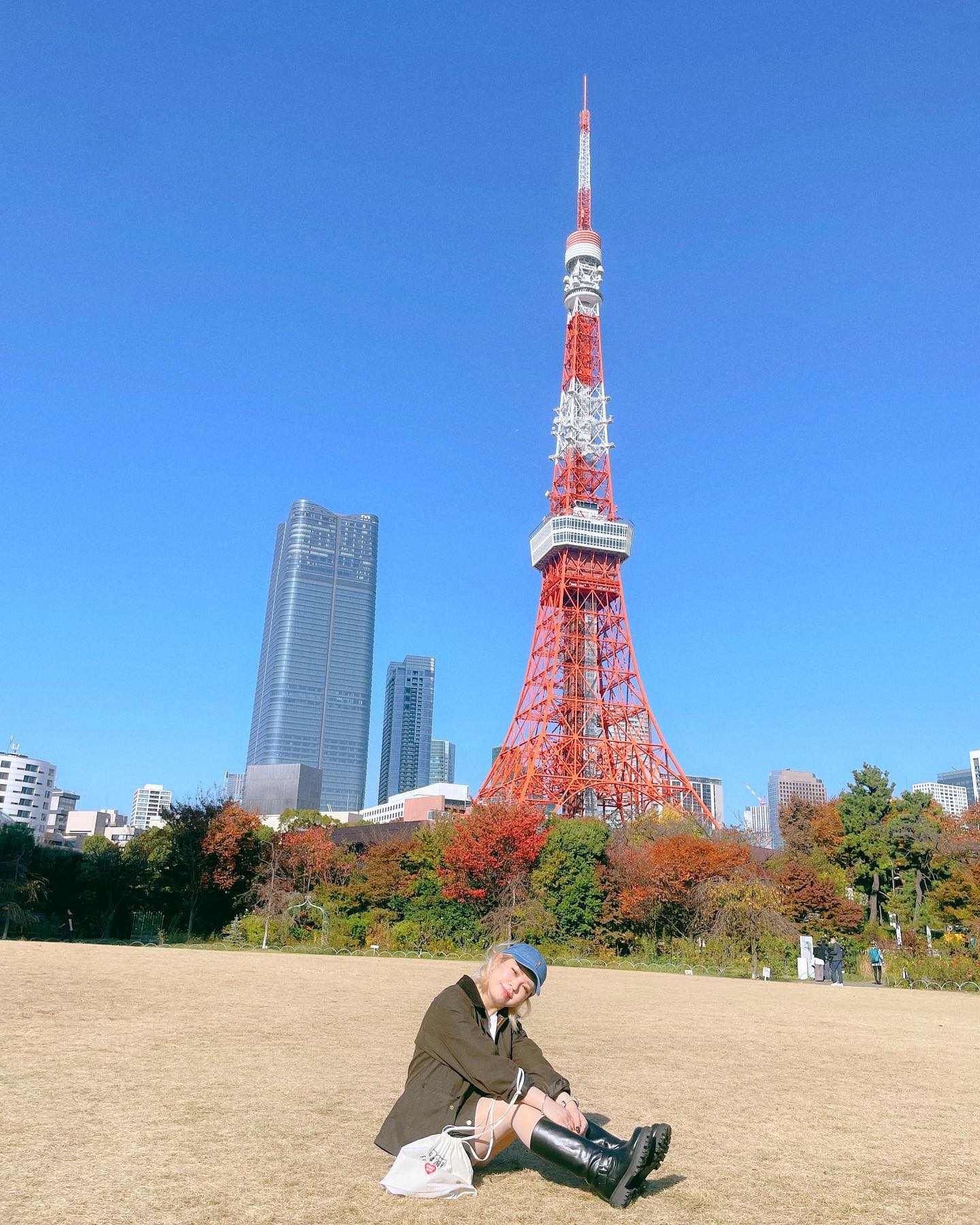 도쿄타워🗼
.
#도툐#도쿄타워#토쿄여행#시바공원#tokyo#tokyotower#🗼