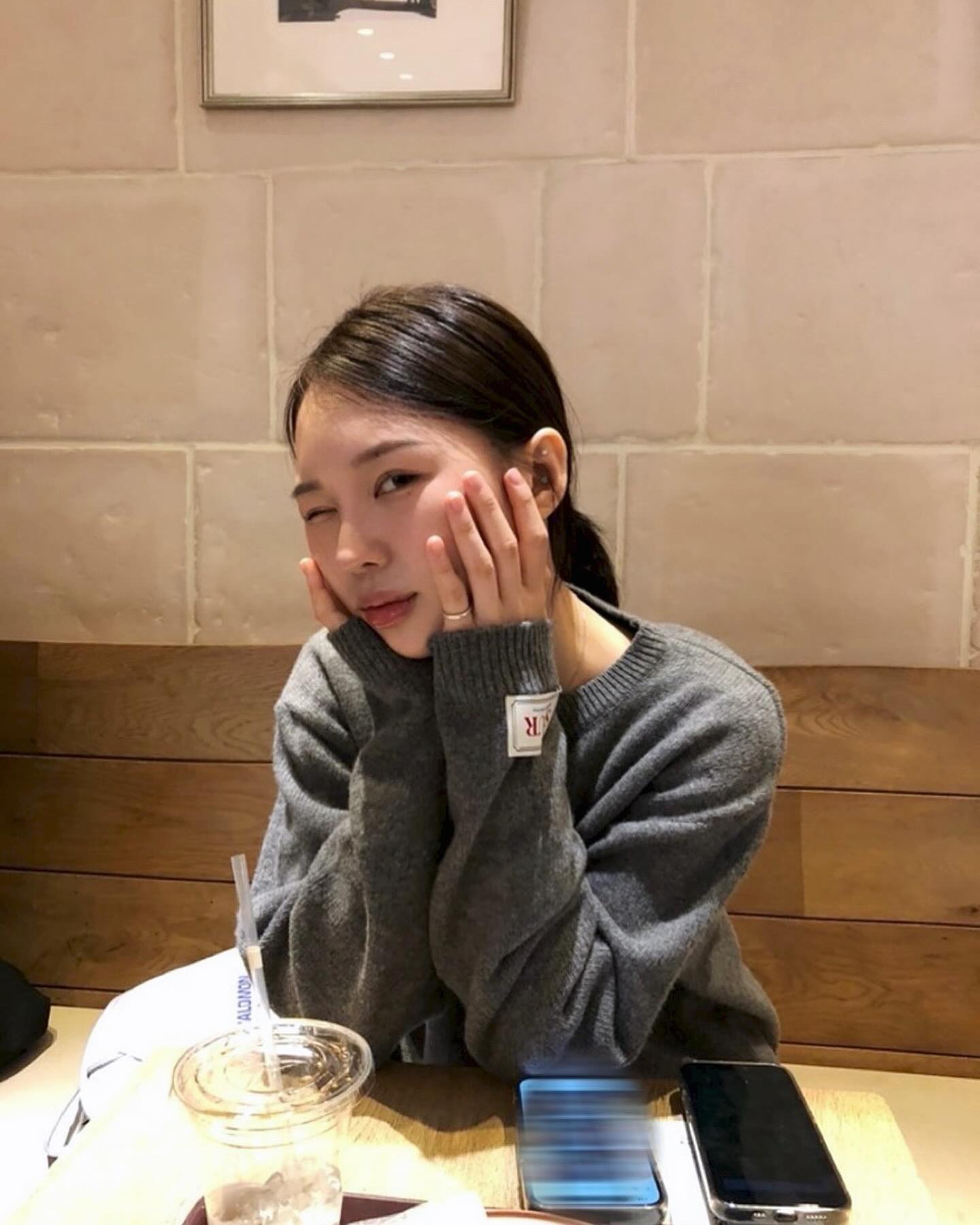 예쁜“척” 열매를 때려 먹었던 날 🍑🍓🍒 
안 때려 먹은 지 어느덧 두 달 다 돼 감˙𐃷˙
