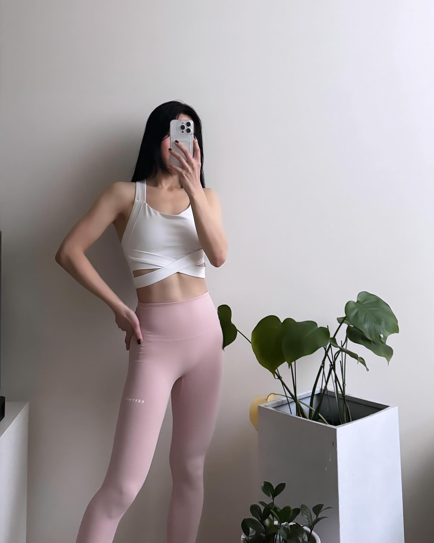 마음 안정에는

✨명상하기
✨책 읽기
✨운동&스트레칭하기
✨따뜻한 차 마시기🍵
✨일기 쓰기📝

요 정도만 해도 괜찮을 거 같아요 
마음도 건강이 최고지요😌
