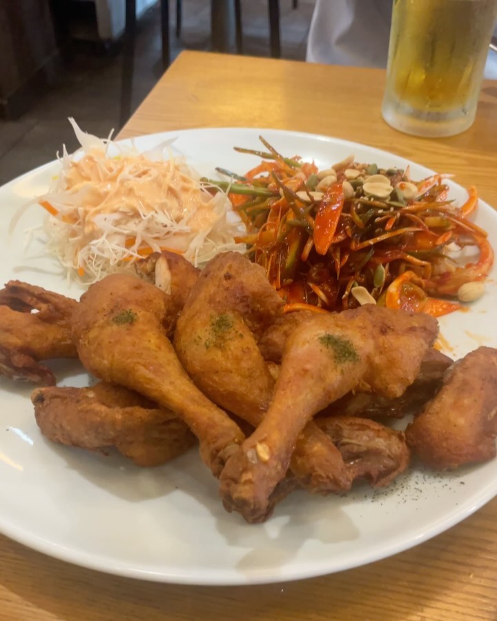 #치킨뱅이 #치맥 #골뱅이 #치킨
#음식 #음식사진 #맛집 #먹스타그램 #먹방 #먹스타 #맛스타 #먹부림 #맛스타그램 #먹방스타그램 #좋반 #좋아요반사 #소통 #맞팔 #선팔맞팔 #맞팔환영 #먹팔 #인친 #디엠 #다렉 #팔로우미 #팔로미 #likeforlikes #follow #f4f  #food