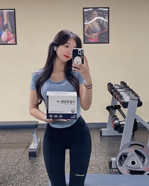 @wwwisdomm on Instagram: "#광고 🔮🔮10초 컷 한 입에 털어먹는 초간편 “구슬프로틴”프로틴 섭취? 쉐이커 없이, 번거롭게 타 먹지 말고 이제 꿀떡 삼키세요 🤗 LIFTA의 구슬프로틴은 언제 어디서