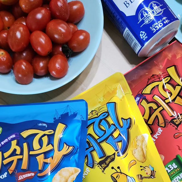 Jiwoo Han on Instagram: "#협찬 #다이어트푸드 😊먹어도 죄책감 없는 간식 뭐가 있을까요? ^^ 저에겐 #피쉬팝 이 다이어트 할때 먹는 간식이랍니다!^^ #글루텐프리 단백질스낵으로 유명한 피쉬팝!^^