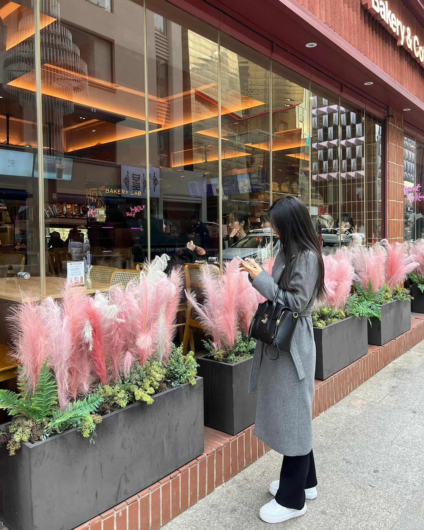 압구정로데오에 왤케 훈남이 많죠~?
눈호강하고갑니다😊