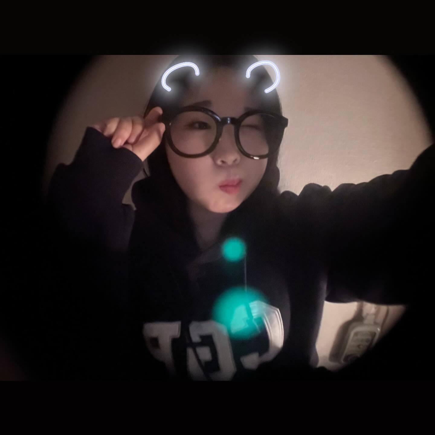 내 얼굴이 동그란게 아니야