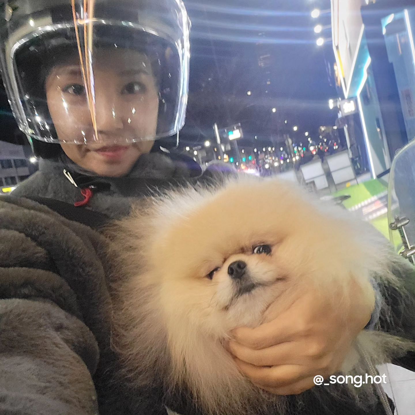 #또르 미용실에서 다섯시간도안 고생해또르
이제 자자!!💖