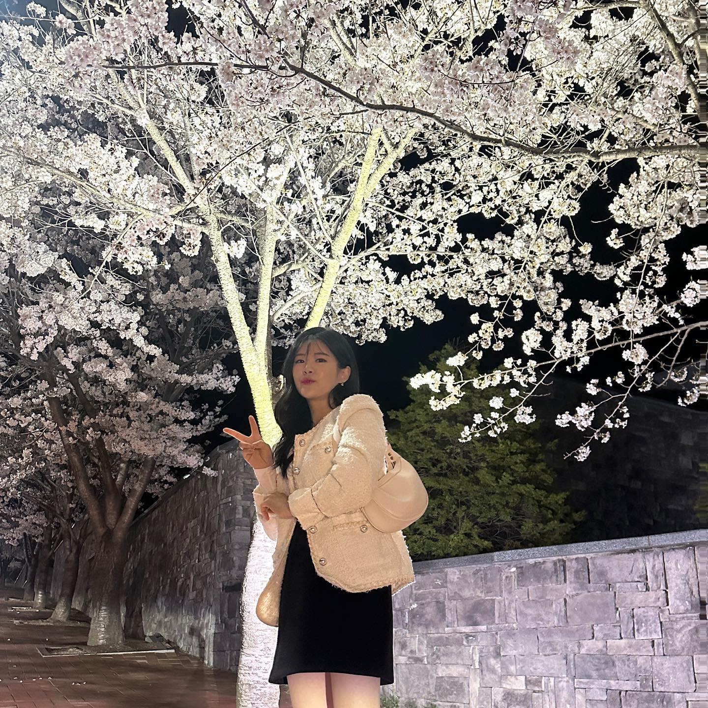 11년만에 앞머리 내리고 어색중